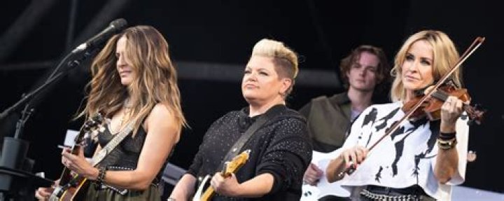 Are The Dixie Chicks Married? Singer Natalie Maines And Her Sisters