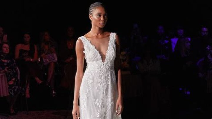 
Brianne Howey Sister Cailan Howey Has Made Her Mark In The Fashion Industry 