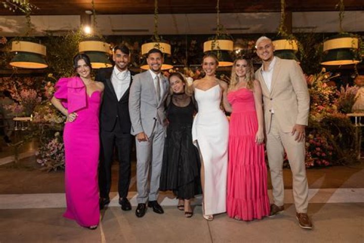
Bruno Guimaraes Wife Ana Lidia Martins and Salary Breakdown 