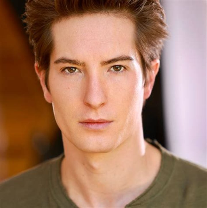 
Christopher Allen Hamner Facts, Age, Birthday, Wikipedia, Who, Family, Biography 