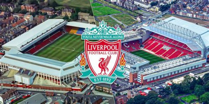 
Comedian, Sabinus Visits England Club Stadium Liverpool 