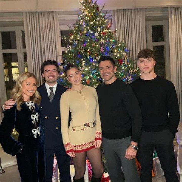Does Jennifer Morrison Have Kids With Her Husband, Gerardo Celasco? Family And Net Worth