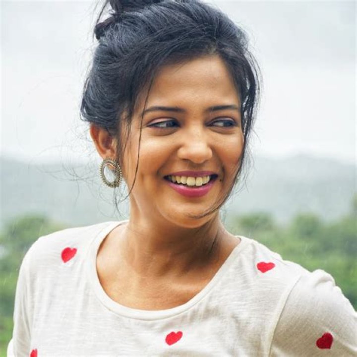 Gulki Joshi Height, Weight, Net Worth, Age, Birthday, Wikipedia, Who, Nationality, Biography