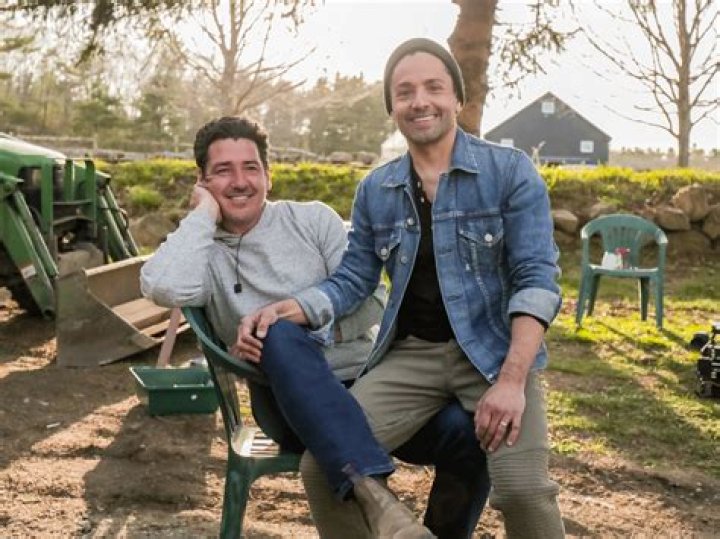 
HGTV Farmhouse Fixer Host Jonathan Knight Admits He Is Colorblind After Secret Wedding To Husband Harley Rodriguez 