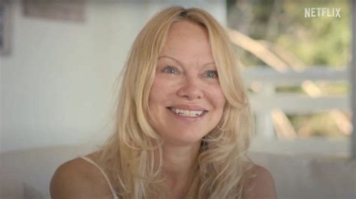 
”Hope she roasts Pam & Tommy show”: Pamela Anderson fans go berserk as Netflix drops new documentary trailer 