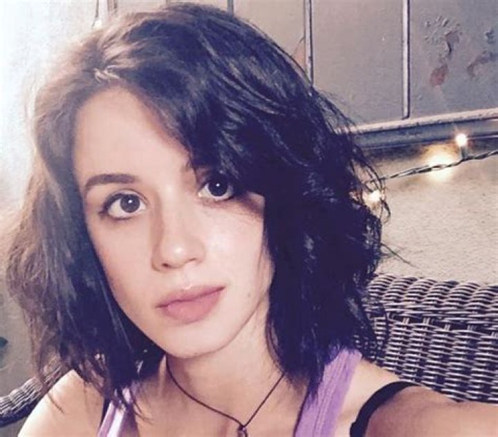 Jenna Kanell Height, Weight, Net Worth, Age, Wiki, Who, Instagram, Biography