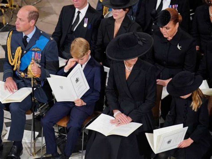 
Over 2,000 guests to join Queen Elizabeth’s funeral today 