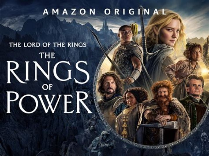 
Prime Video Nigeria Closes Out ‘The Lord Of The Rings: The Rings Of Power’ With A Drone Show 