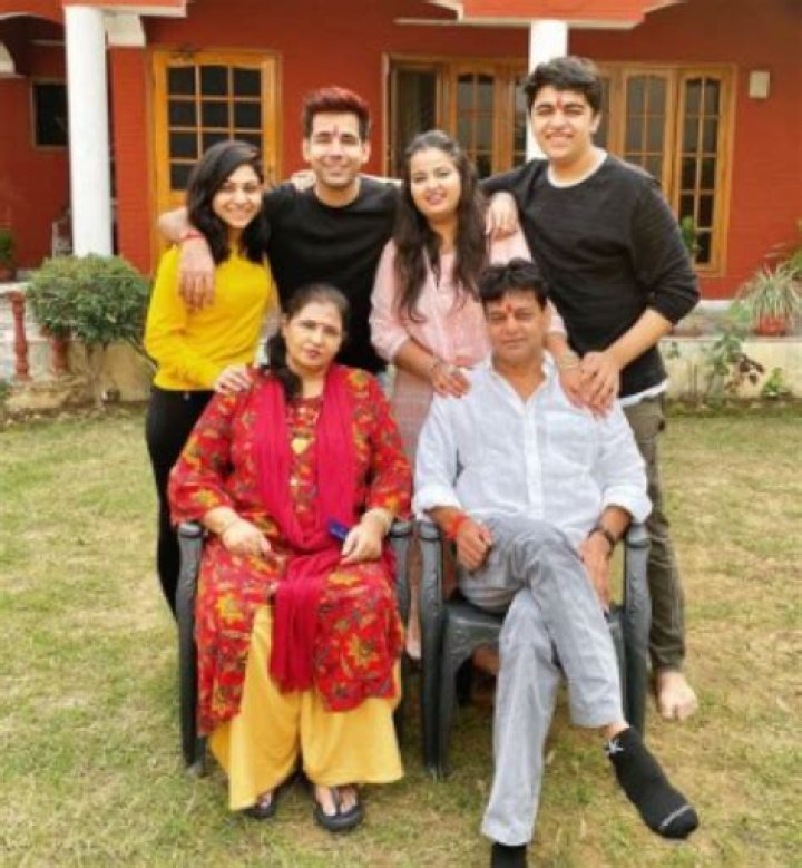 Rishi Sunak Has A Brother Sanjay and Sister Rakhi, Here Is What We Know About His Indian Roots