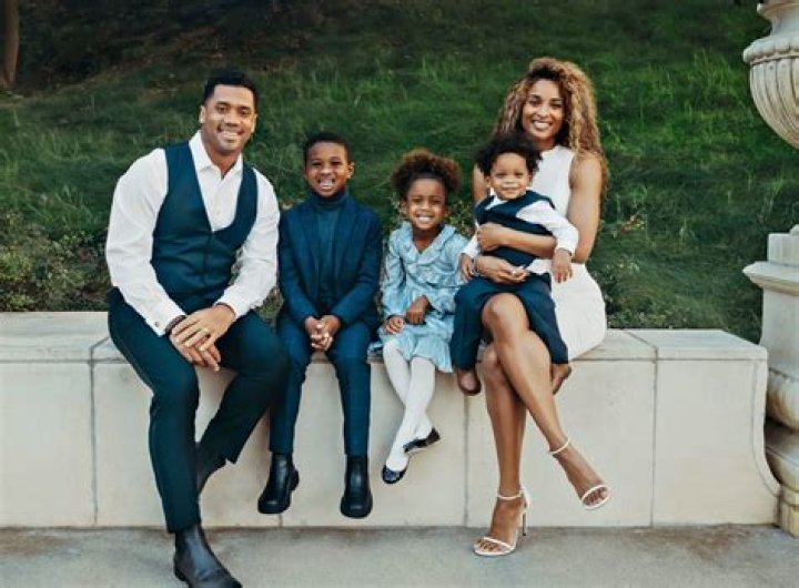 Russell Wilson Parents Photo -Meet His Father Harrison Wilson & Mother Tammy T. Wilson